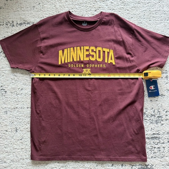 NWT-Champion Minnesota Golden Gophers Embroidered Maroon Men's XL T-Shirt - Picture 4 of 12